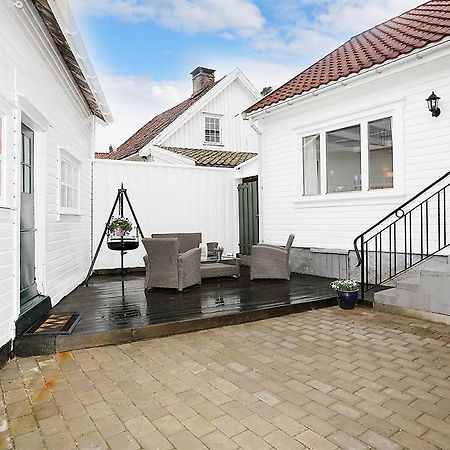 Mandal Privat Rom Og Husutleie Daire Dış mekan fotoğraf